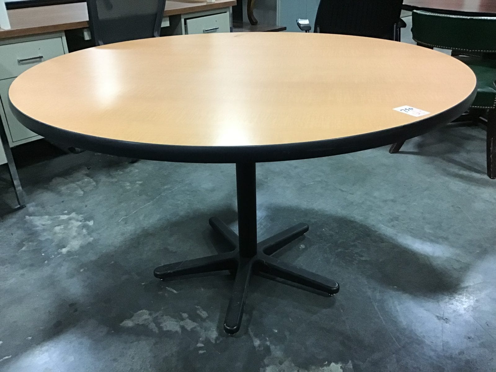 48" Round Table Office Barn