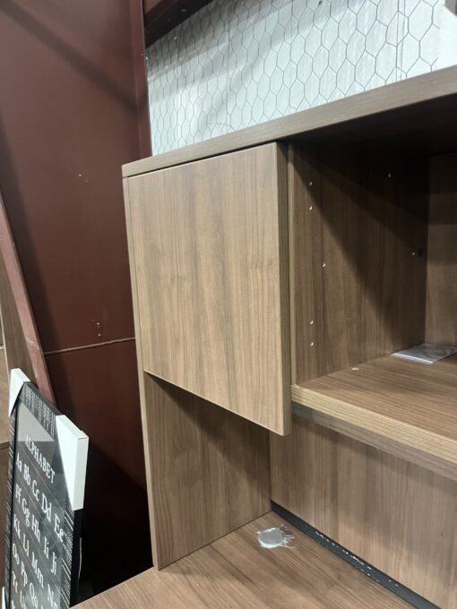 71'' X 101'' U-Desk W/ Hutch - Image 8