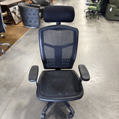 Mesh Back Chair With Headrest