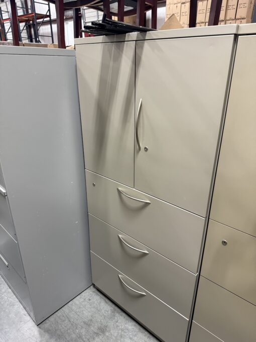 30" Steelcase Storage Cabinet W/3 Drawer File
