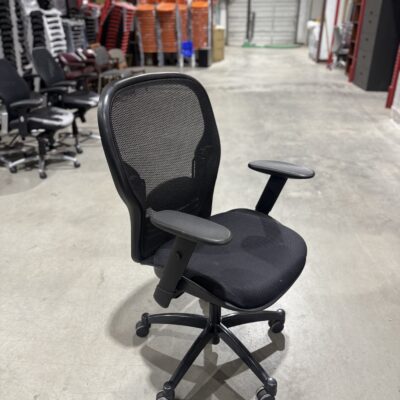 Mesh Back Big Man Chair W/Metal Frame